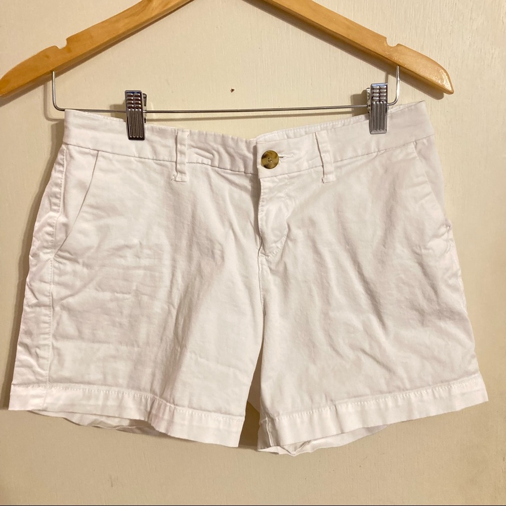 Old Navy white chino shorts